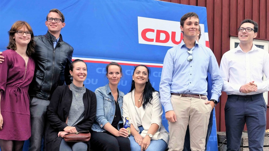 Die Junge Union Flensburg beim Sommerfest