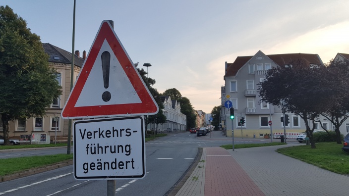 Husumer Straße: Verkehrsführung geändert